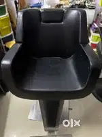 Parlour chair