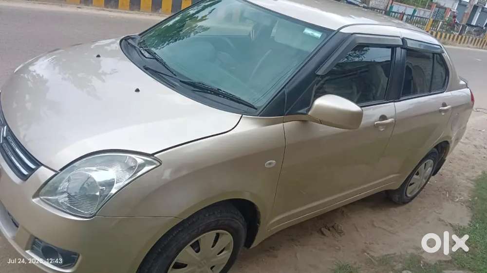 Maruti Suzuki Swift Dzire 2011 Petrol 72000 Km Driven