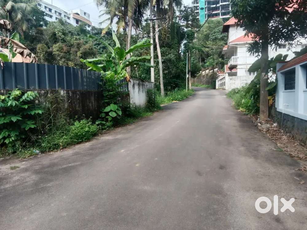 5 cent kakkanad opposite scez near tonico cafe