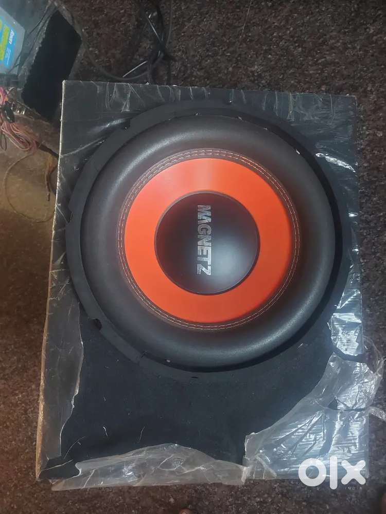 I'm selling subwoofer I want urgent money
