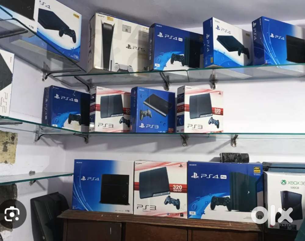 PS4 consoles with 90+ games with warranty available