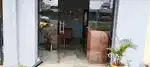 Main road face shop for rent  are lease