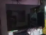 Ego pic  lcd he 32inch ka  1year huwa he