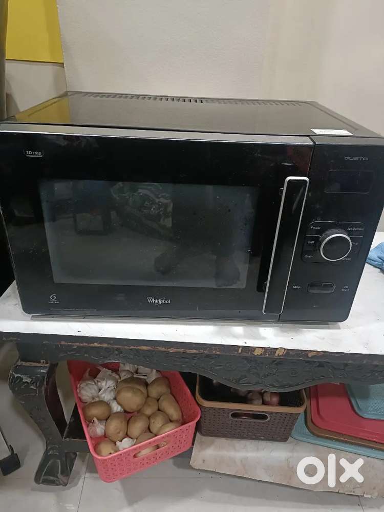 Microwave Oven