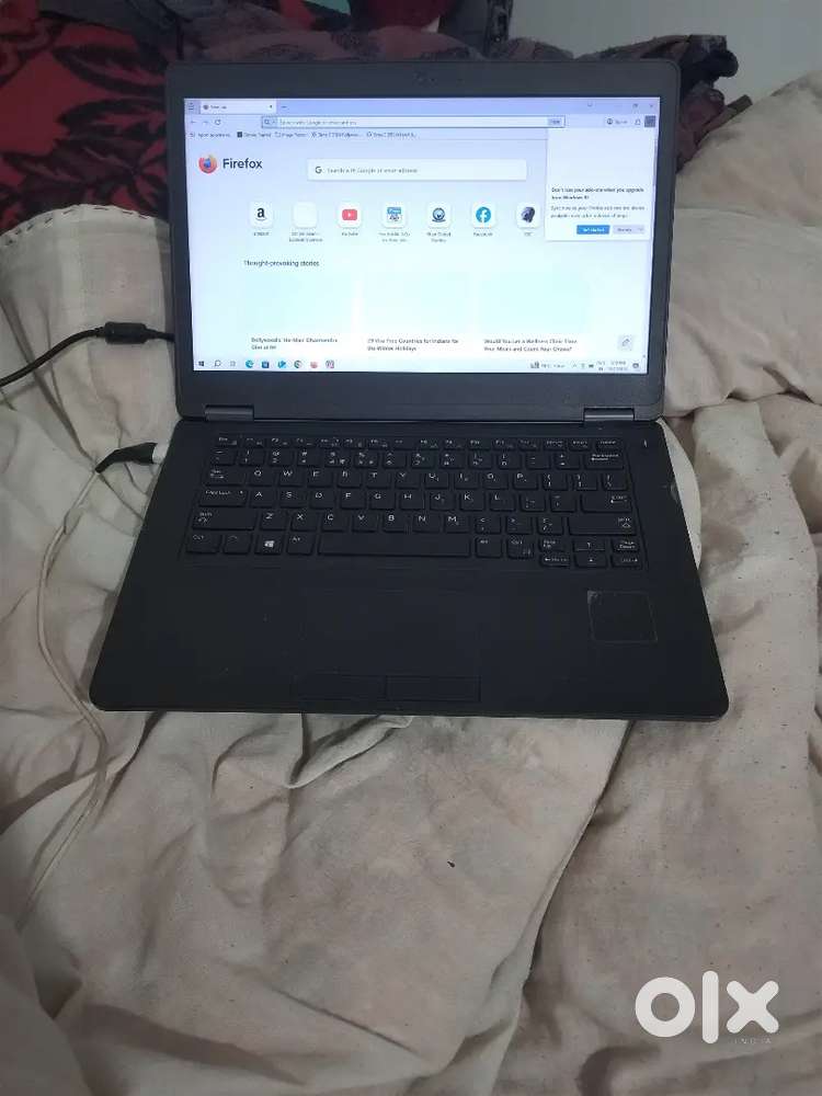 Laptop for sale in price 17000 i5