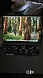Apple Macbook Pro i7 16GB RAM 512GB storage