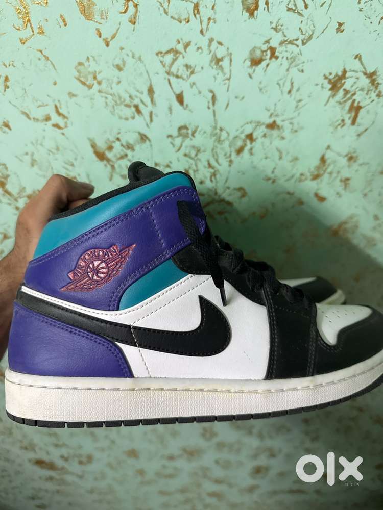 Nike jordan retro high purple white shoes