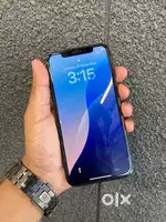 Xs IPhone 64GB / 81 BH