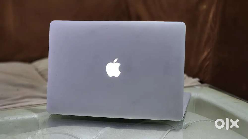 Apple Macbook Pro i7 16GB Ram 128gb Apple SSD 3.5gbGraphics  15inch