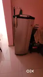 Whirpool refrigrator 250L