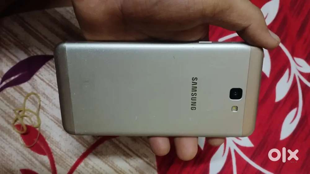 Sambhal j7 prime