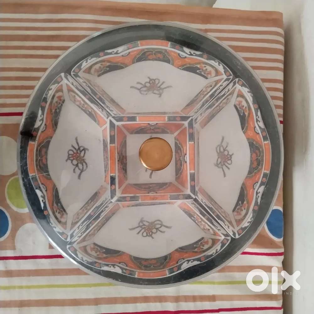 નાસ્તા box કાચ નું છે new