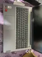 Laptop lenovo v15 G4 8gb ram ryzen 3