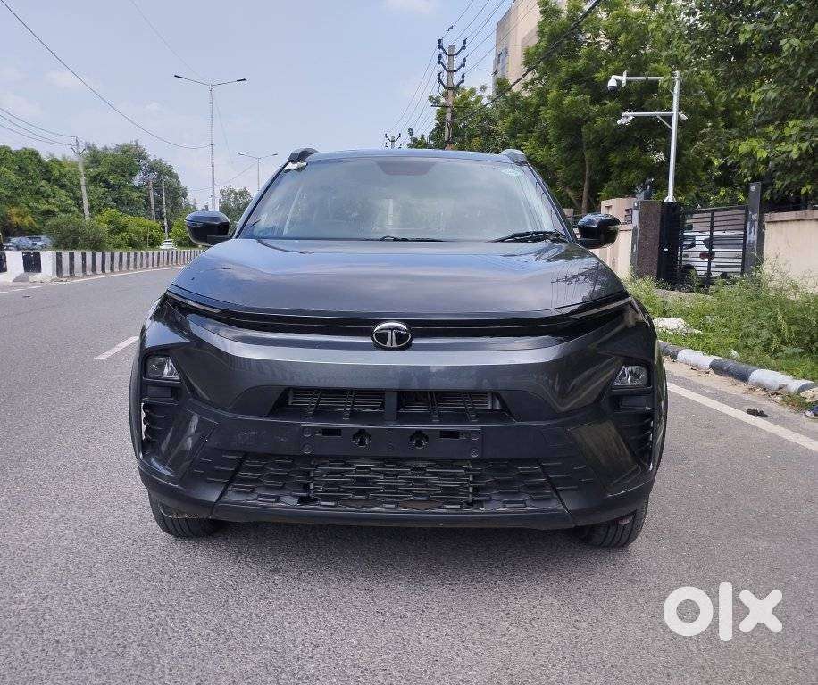 Tata Nexon Smart Plus S 1.2 Revotron Petrol 5 MT, 2025, CNG & Hybrid..