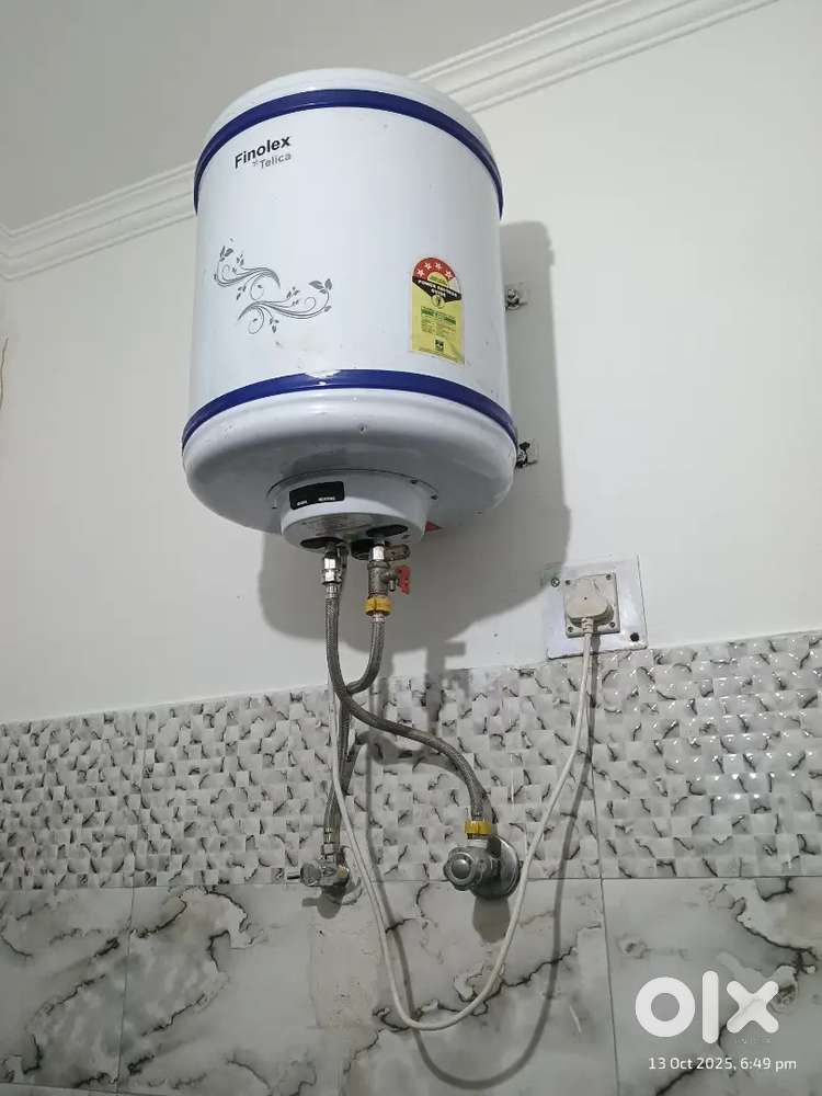 Gyser polycab