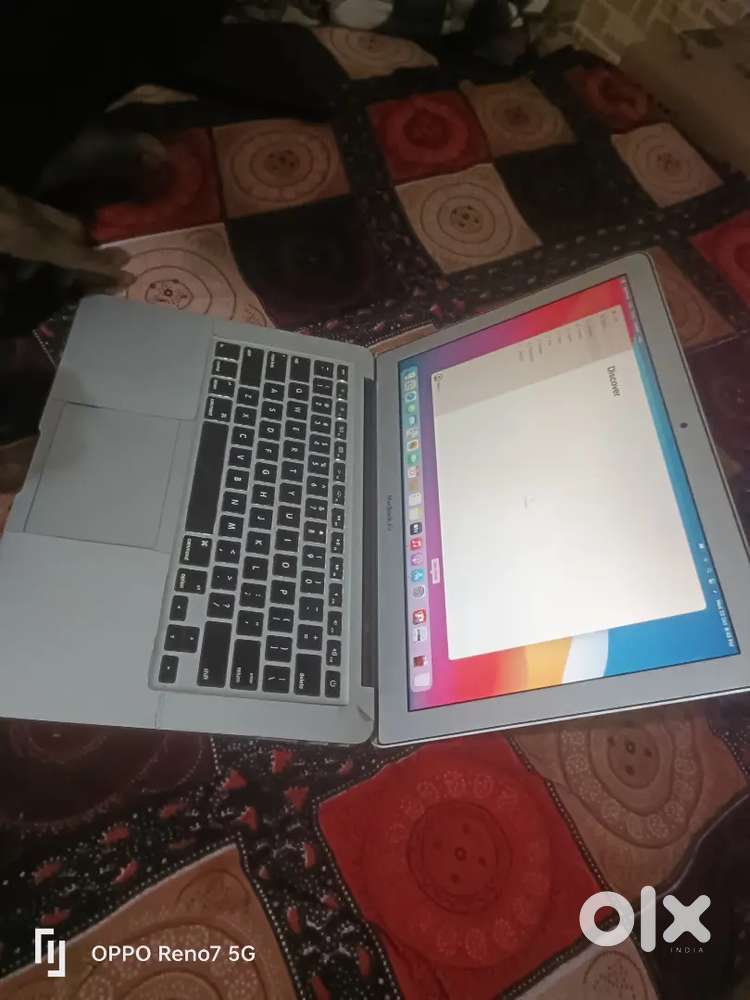 Apple MacBook Air i5good condition