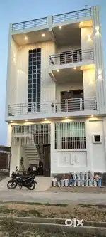 3 floor Indepen House for Residential or commercial Space is Available