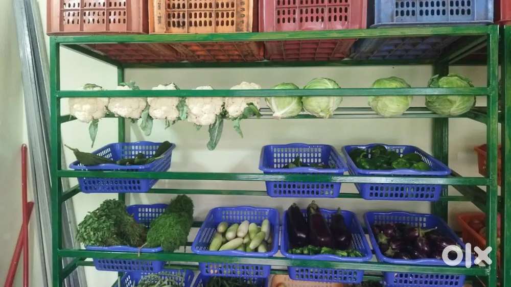 Fruits and vegetable rack