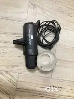 Godox 400 ll photography light