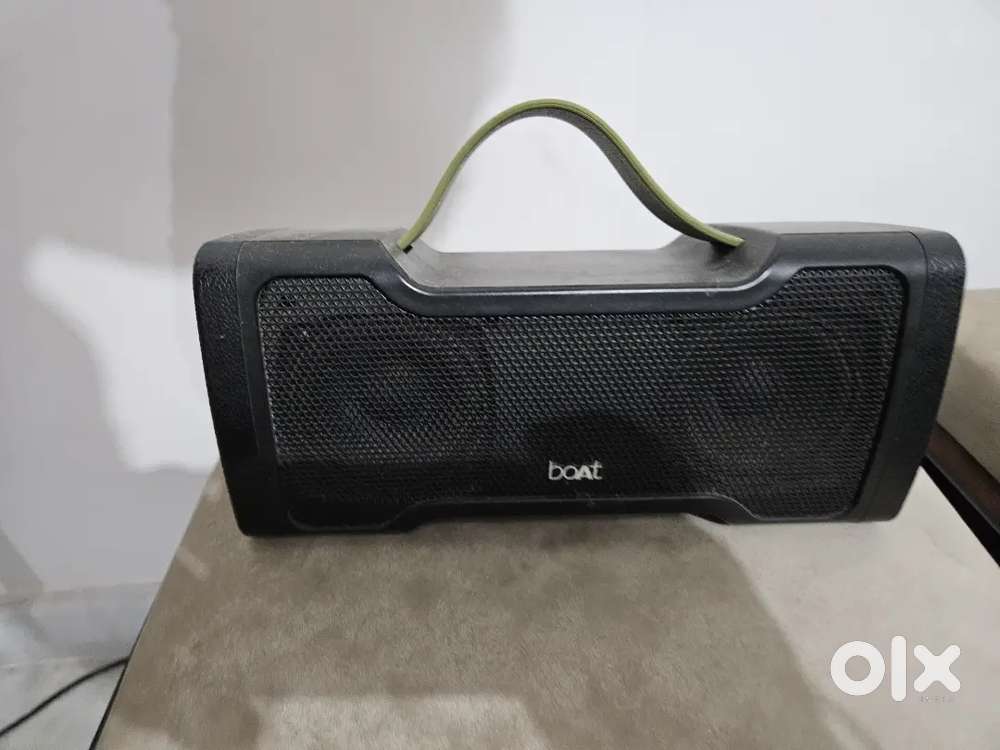 Boat Stone 1000 Bluetooth Speaker