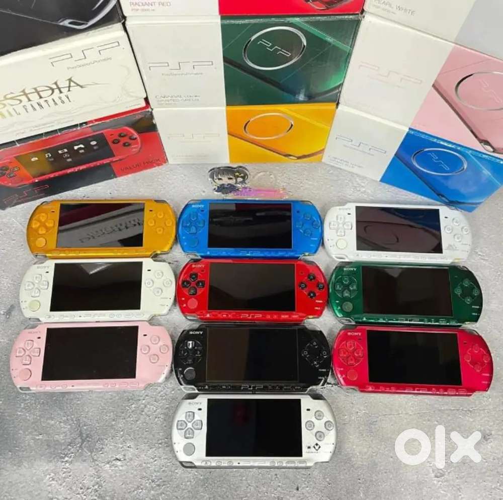 PSP 3000 SONY PlaystationPortable Console AccesSoryComplete Box set