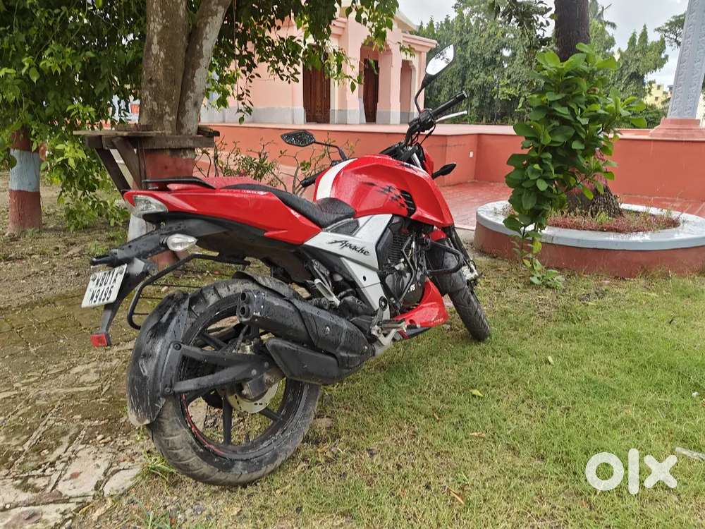 TVS Apache RTR 160 4V