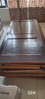 Üsed Doors