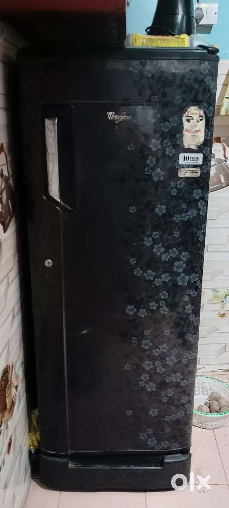 Whirlpool refrigerator