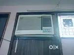 Lloyd ac 1.5 ton very well working exelent condition