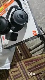 JBL wireless Headfone