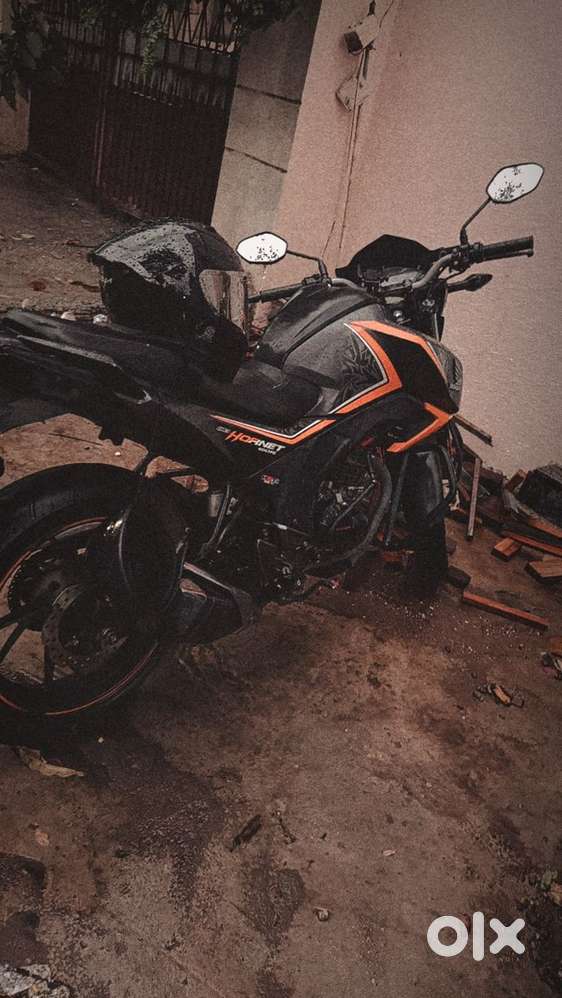 Honda hornet 160r mint condition