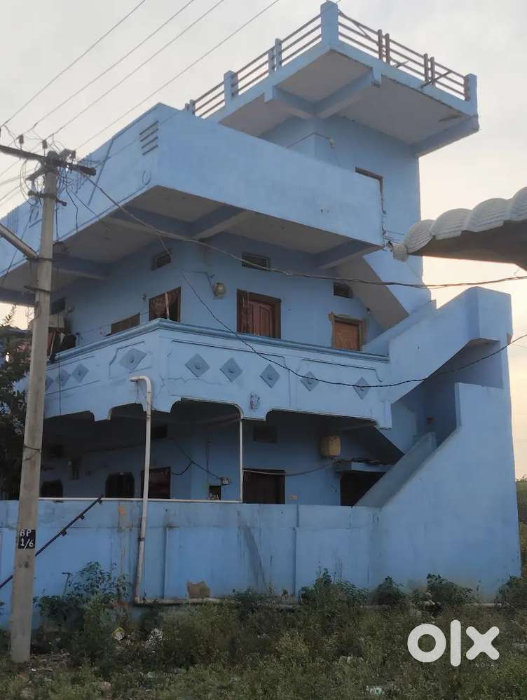 Building Seal 1 ground floor is available and 2floors 1bhk