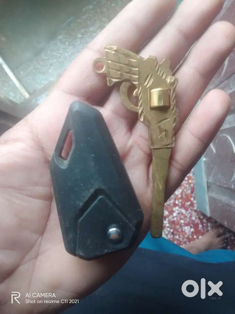 Brass & flip key for bikes