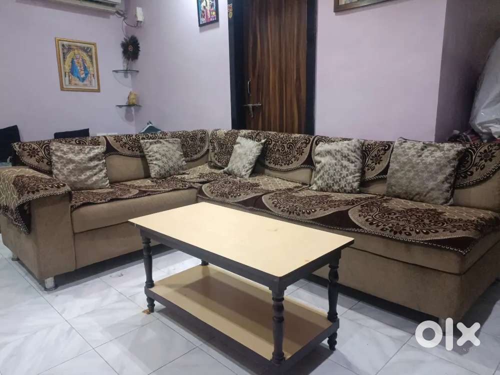 Sofa 6 seater with 5 cushion (Takiya)