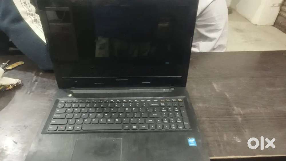 Hp laptop 4gb ram 128 gb SSD