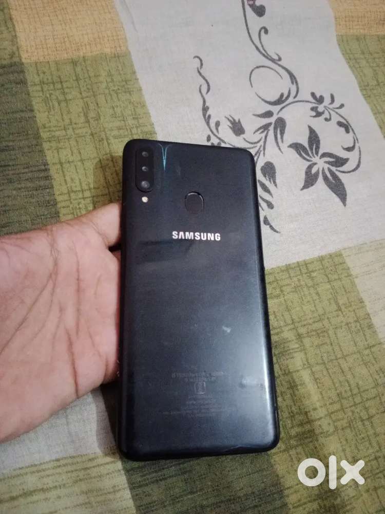 Samsung A20s