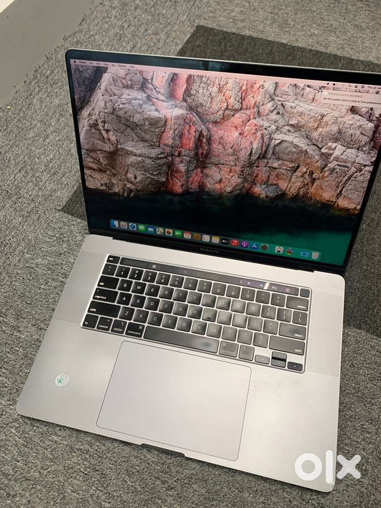 macbook pro A2141/16inch/Core i9/32GB RAM/512GB SSD/5.5GB GRAPHICS