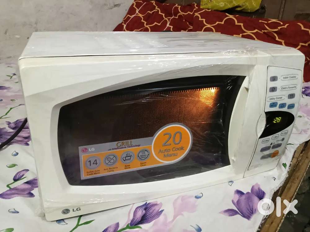 LG microwave grill 1year old good working