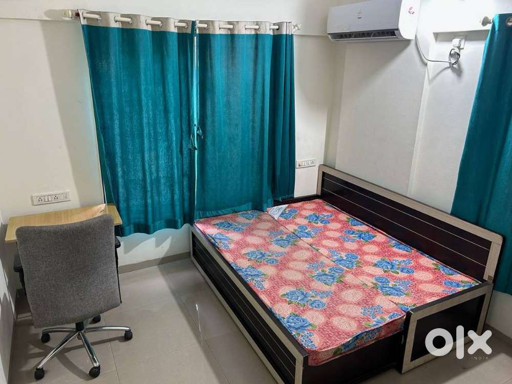 Vacancy for private room in 2 BHK for male in Pimple saudagar