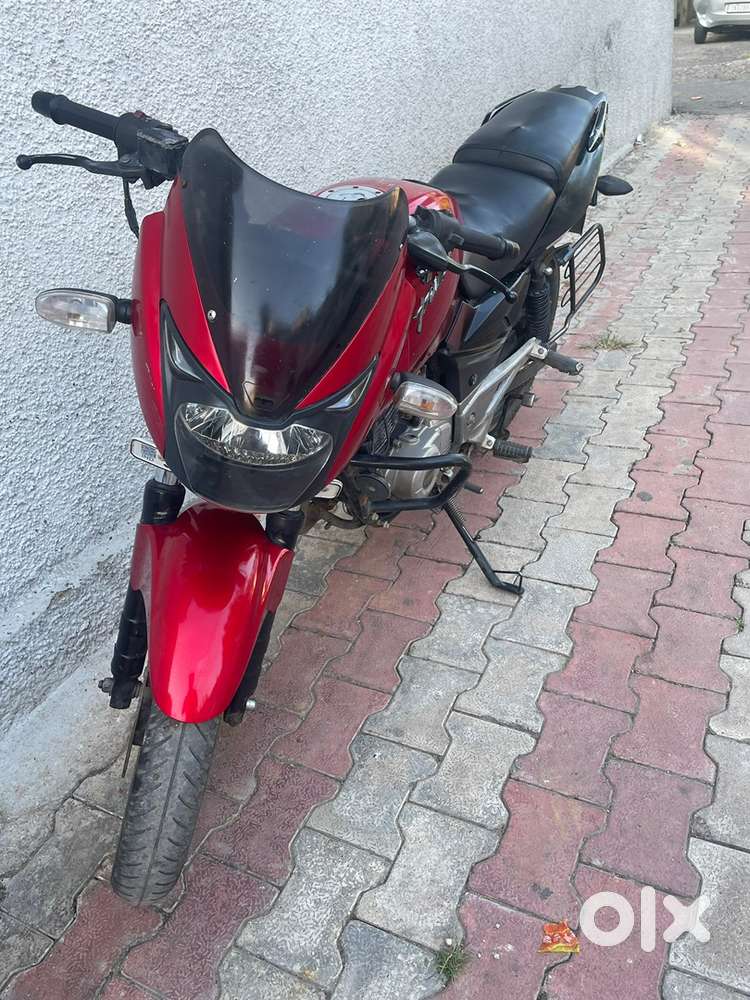 Bajaj pulsar 180cc