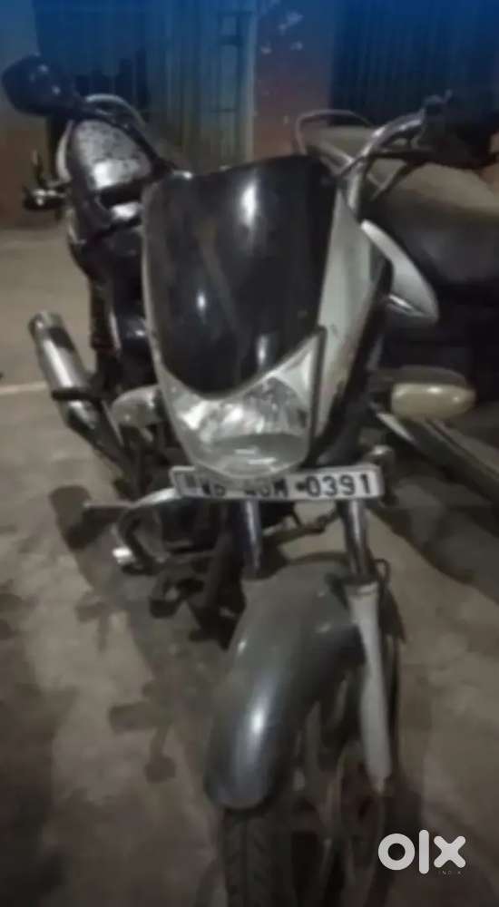 Bajaj Platina Selling 2006 model