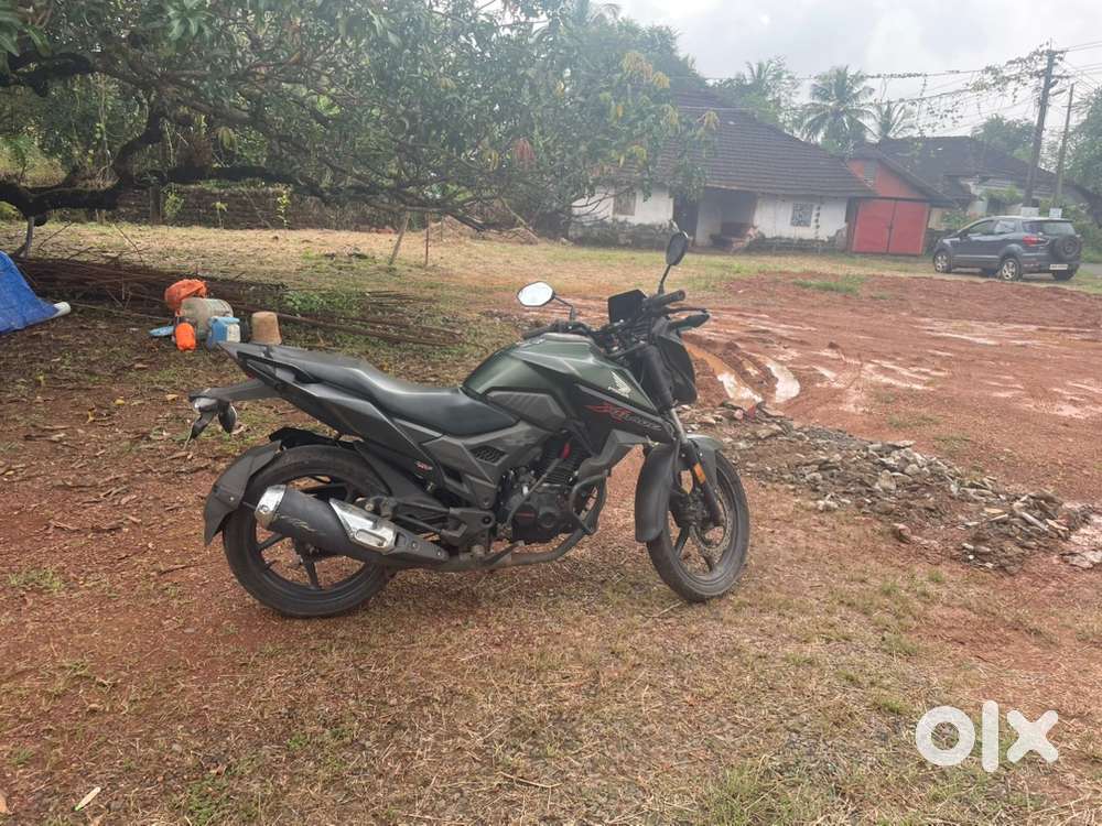 X Blade in Good Condition