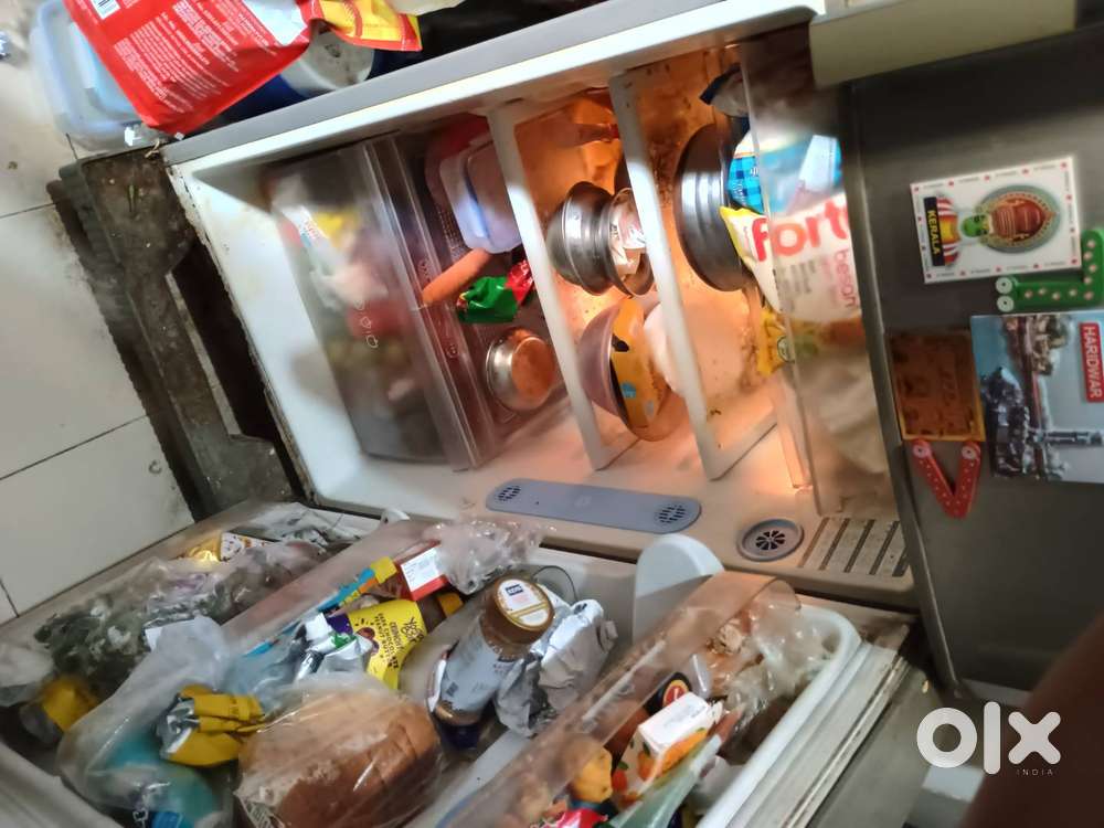 Double door fridge