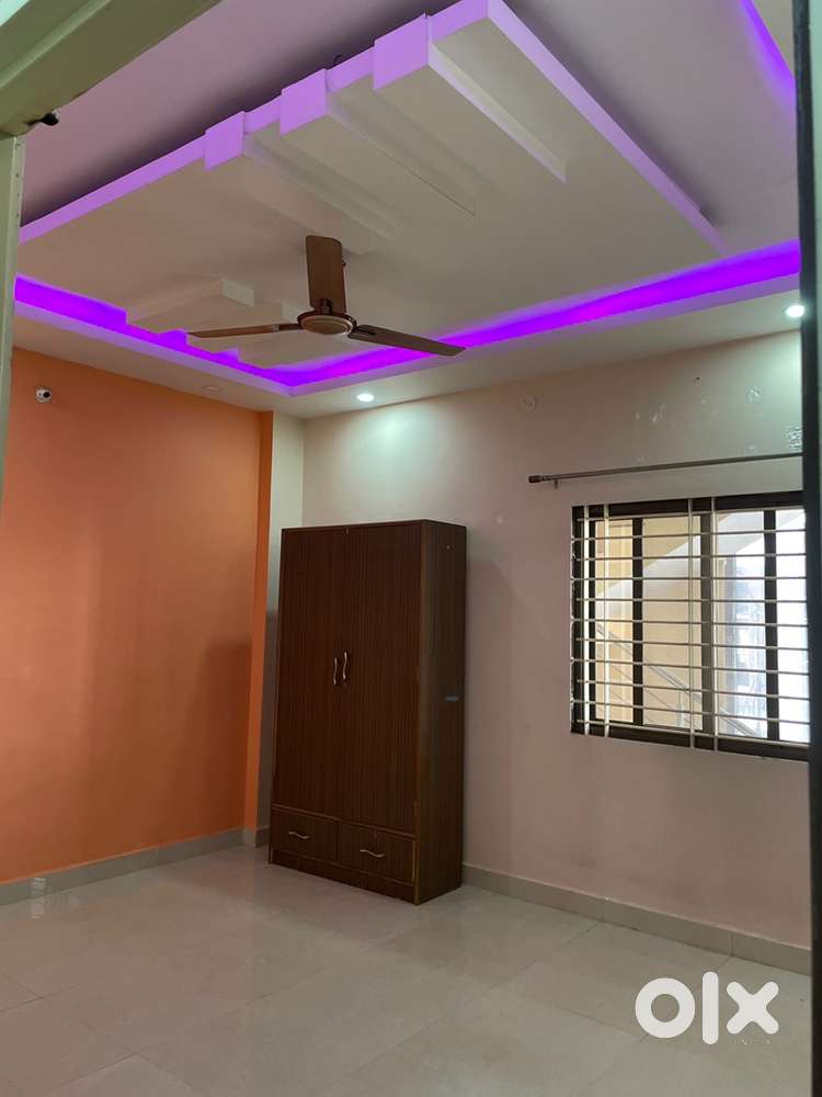 Need flat mate 1 room available