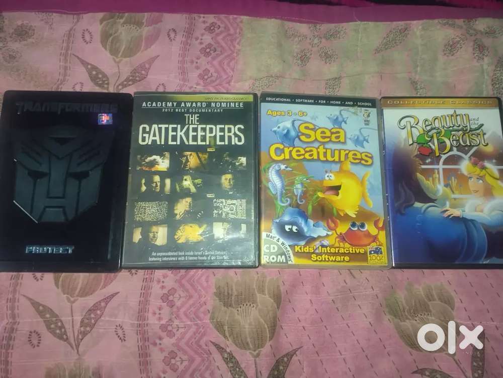 Blu ray / Hollywood movies dvds all dvds at 2000rs। hurry up and  it