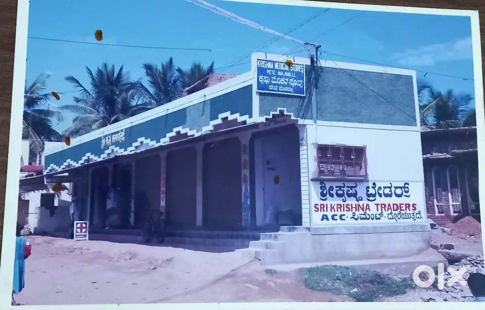 SALE at MALAVALLI town,Mandya dist Anita convent main Road,