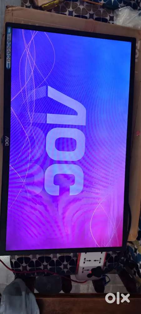 AOC TV / Monitor 32 inch