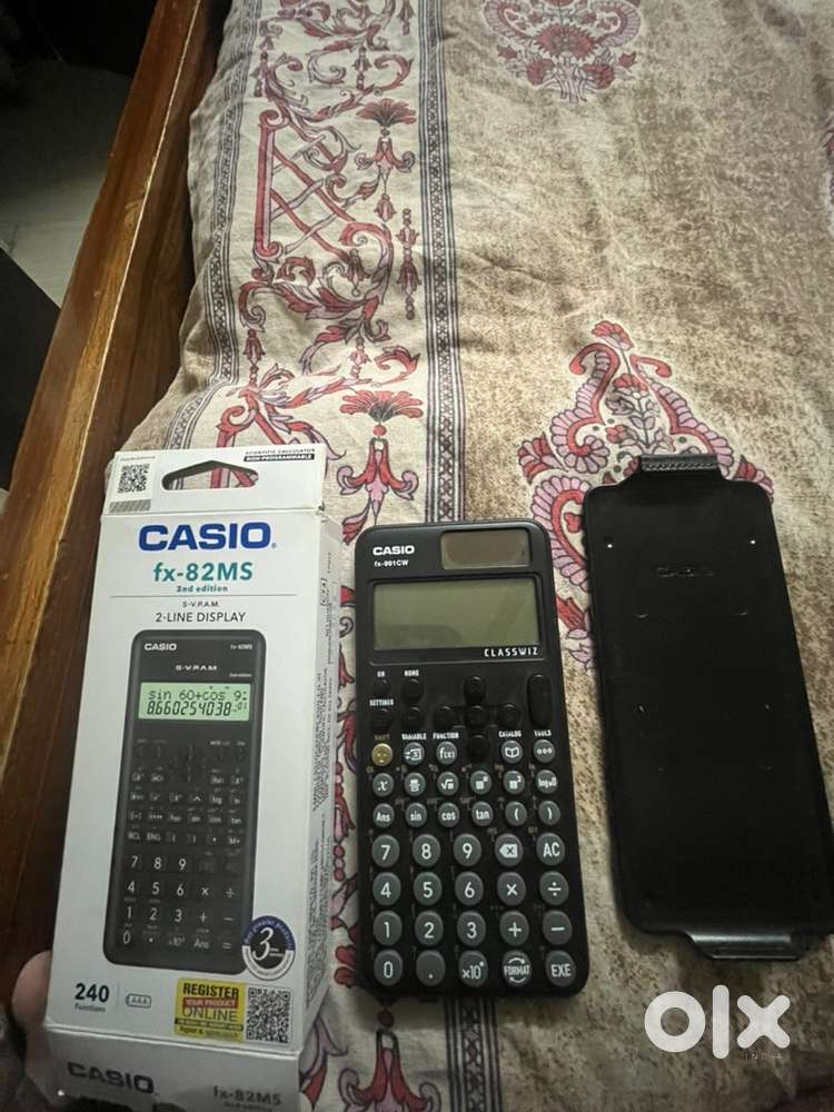Casio fx-991CW Scientific Calculator - Excellent Condition