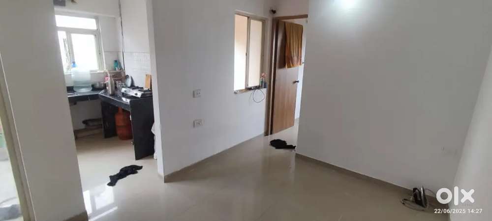 Looking for flat mates in 2bhk flat