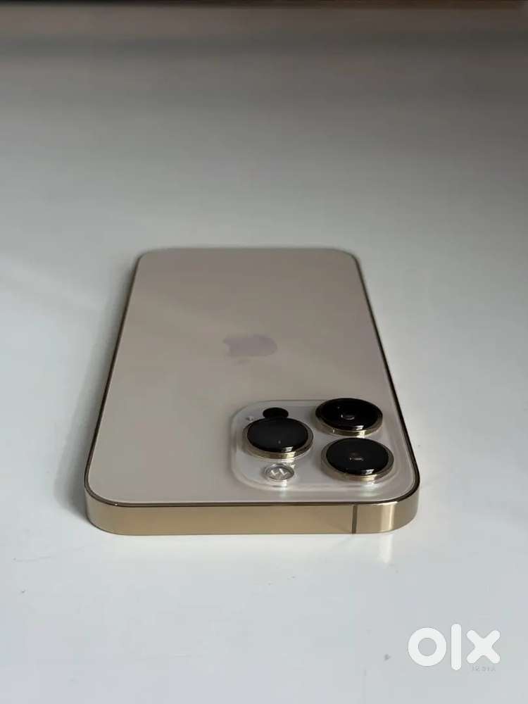 iPhone 13 pro  128GB – Like New, Original Accessories, Warranty Valid